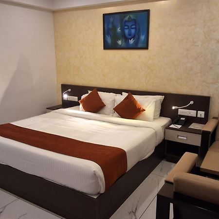 Renai Sreekrishna Hotel Guruvayur Luaran gambar