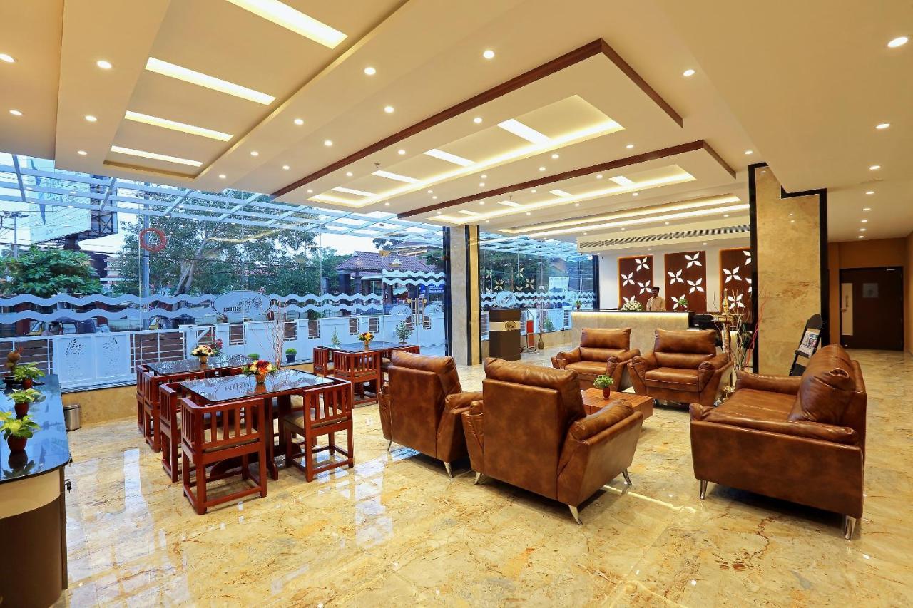 Renai Sreekrishna Hotel Guruvayur Luaran gambar