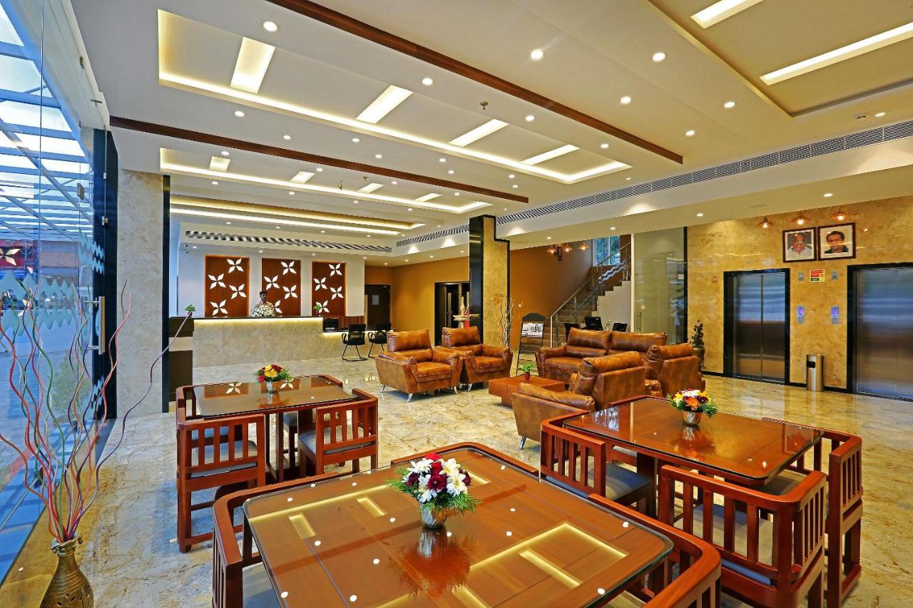 Renai Sreekrishna Hotel Guruvayur Luaran gambar